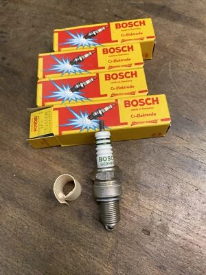 4 bujías Bosch W 230 T 30 Opel W 6 D Kadett 1,5 L S Export Olympia A Coupé Foto 1 de 3