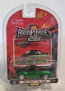2005 CHEVY SSR TRUCK DIE-CAST BADD RIDE 1:64 SCALE Green & Black rare NEW - Picture 1 of 6