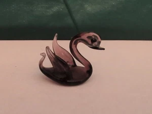 Vintage Miniature Glass Swan Figurine Clear/Light Purple Hand Blown Art Glass - Picture 1 of 24