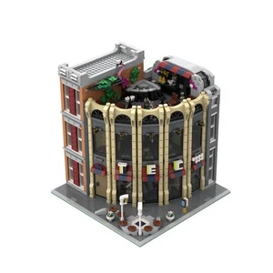 Modular Round Corner Tech Store With Flagship Store 2691 Pieces for Aged 14+ - Picture 1 of 6