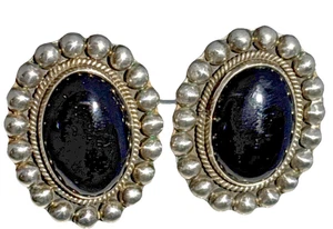 "Pendientes de clip ovalados de plata esterlina 925 Taxco con cabujones de ónix negro abovedados, 1,5""" - Imagen 1 de 7