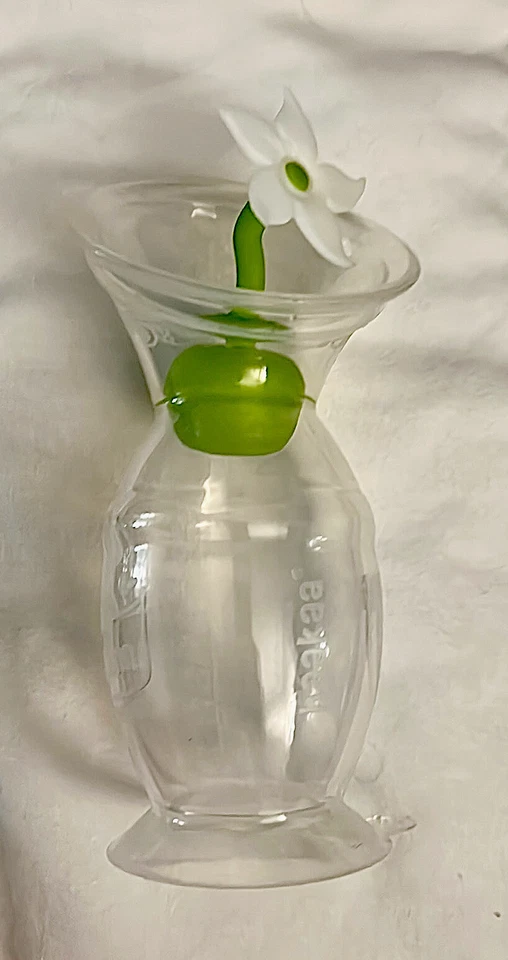 Haakaa MHK011-P Manual Silicone Breast Pump Purple - Image 1 of 1