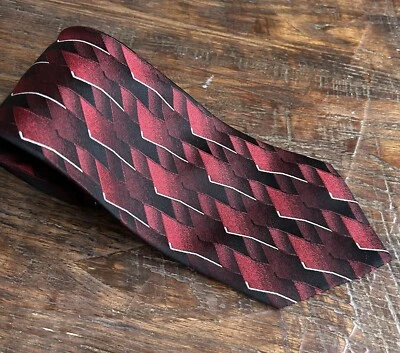 Corbata Pierre Cardin para hombre 60” corbata roja negra geométrica 100 % seda Foto 1 de 4