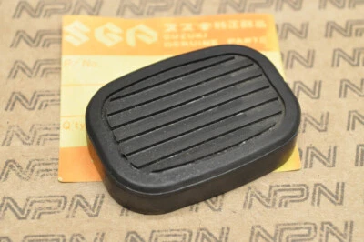 Pedal de freno goma goma NOS Suzuki M15 K10 K11 K15 AC100 AC50 AS100 F50 43151-01000 Foto 1 de 3