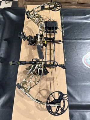 Bear THP Adapt 2+ RTH Mossy Oak Bottomland 70# destro - Imagem 1 de 4