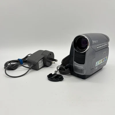 Samsung VP-D371Wi PAL Mini DV Camcorder Digital Video Camera For Transfer *READ - Image 1 of 4