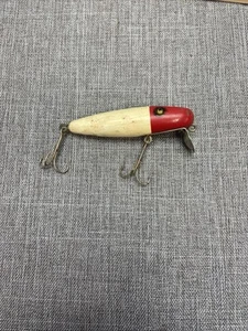 Vintage Wood Fishing Lure Baby Pike Minnow Glass Eye Red White Unmarked - Picture 1 of 17