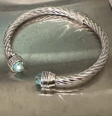 STERLING CABLE  HINGED BANGLE WITH BLUE STONES 14.95 Grams - Image 1 of 4