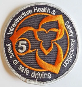 Vintage Infrastructure Health & Safety Association 5 Year Safe of Driving Patch - Bild 1 von 3