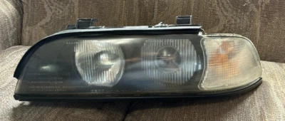 1998-2000 BMW E39 528i 540i 5-Series Factory Left HID Headlight Assembly OEM - Image 1 of 2