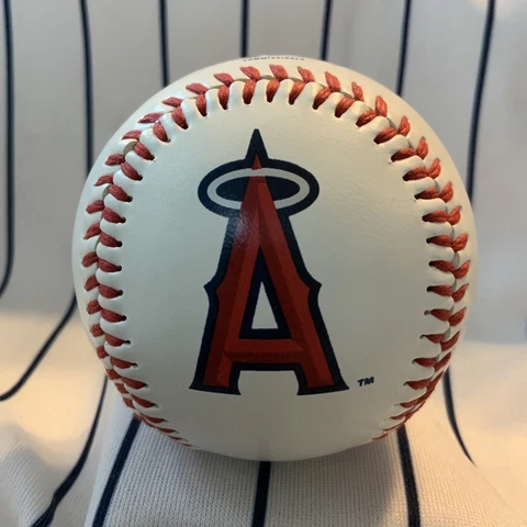 Los Angeles Angels 2005 Logo Rawlings Souvenir Baseball Ball Cover