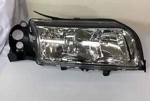 Replacement Depo 373-1106R-ASN2 Passenger RH Side Headlight For 2003 Volvo S80 - Picture 1 of 9