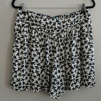 Leifnotes Anthropologie Black Bird Shorts Womens Size 12