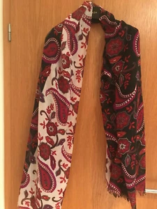 Gerry Weber großer Schal / Stola / Pareo schwarz weiß bordeaux 200 x 103 - Bild 1 von 3