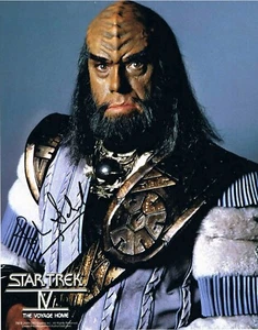 Foto firmada por John Schuck de 8x10. Embajador Klingon. Película Star Trek IV. Auto - Imagen 1 de 2