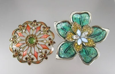 Liz CLIABORNE MONET Lot of 2 Rhinestones Enamel Brooches pins 9985 - Image 1 of 4