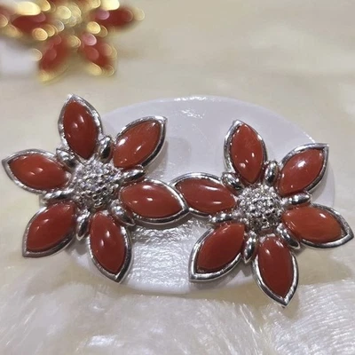 Orecchini in corallo rosso, orecchini floreali, stile mediterraneo, argento 925 - Immagine 1 di 4