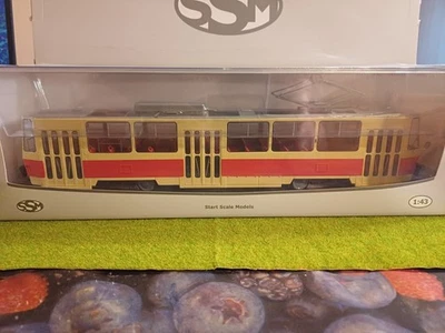 Start Scale Models (SSM), 1:43.  Tatra T6 Straßenbahn weiß-rot (Standmodell) - Bild 1 von 3