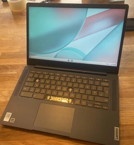 Lenovo Ideapad 3 14" Chromebook - Intel Celeron - 4GB Ram - 32GB SSD - Picture 1 of 6