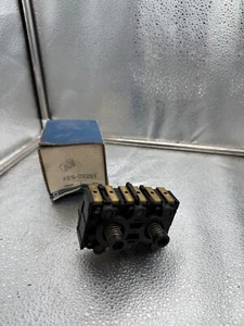 Telemecanique XES-D2201 Hilfsschalter NEU/OVP - Bild 1 von 5