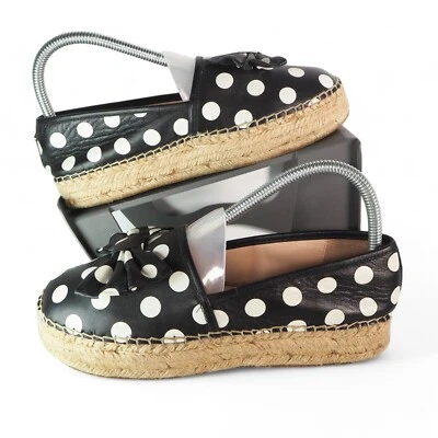 Alpargata plataforma Kate Spade New York Linds negra/blanca a lunares para mujer 7M Foto 1 de 4