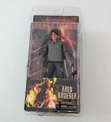 PESADILLA EN ELM STREET FIGURA FRED KRUEGER 18 CM HUMAN VER. DE NECA - Imagen 1 de 2