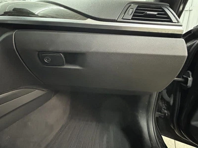 2013 BMW 328I Glove Box  - Image 1 of 4