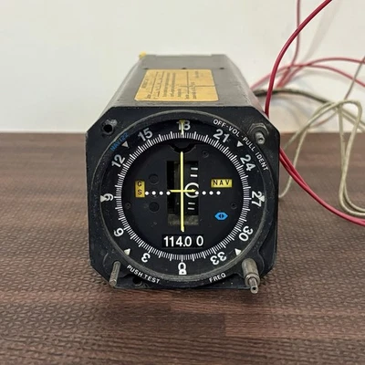 NARCO NAV-122 Glidescope Indicator NAV Receiver 14v - For Parts - Image 1 of 3