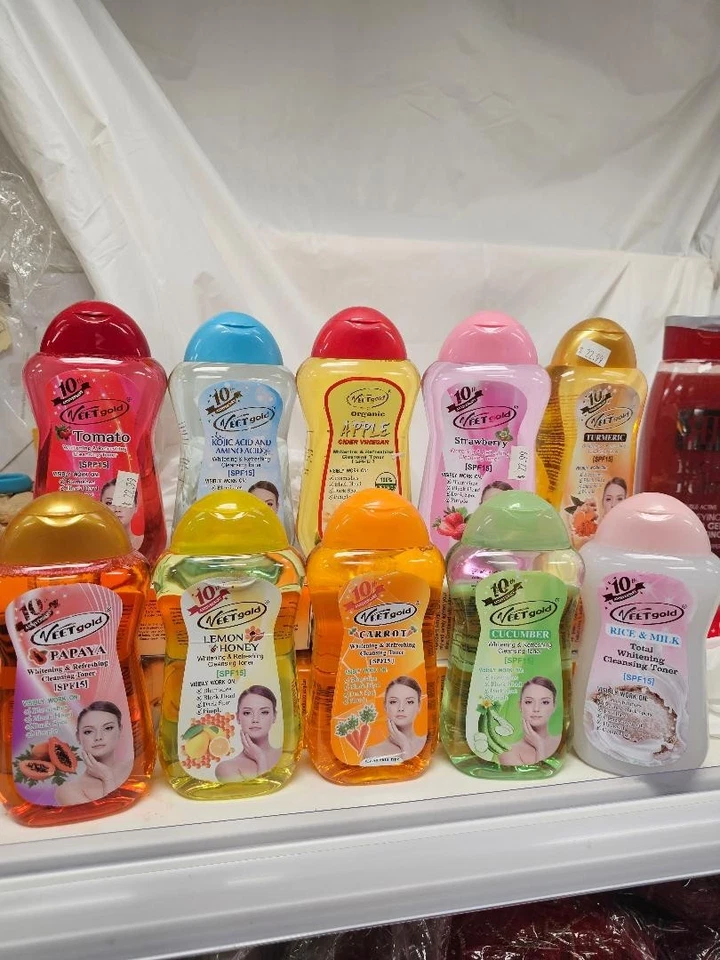 Limpiador y tónico blanqueador y refrescante Veet Gold Foto 1 de 1