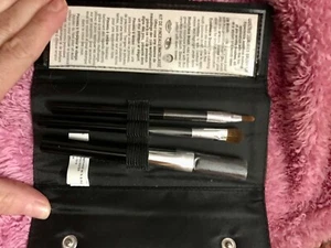 makep Pinsel Set und Etui 3 tlg Geldbeutel Set - Bild 1 von 2