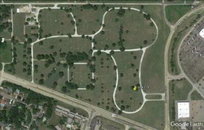  Peoria, Illinois Swan Lake ,Willow Knolls area 2 or 4 Cemetery Plots - $4900 - Image 1 of 3