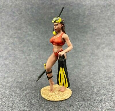 Painted Tin Toy Soldiers 54 Mm Sexy Girl. Girl Scuba Diver. Aq-05k • 61.25€