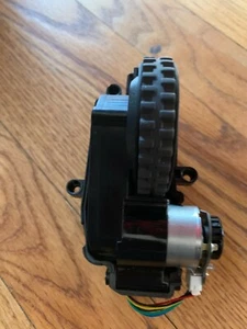 Módulo de rueda izquierda genuino para aspiradora robótica doméstica Ecovacs Deebot N79 DN622 - Imagen 1 de 4
