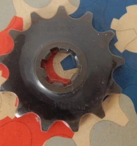 Suzuki /Yamaha C/S Sprocket 13t Suzuki RM250-465/PE250/400/Yamaha 84 XT250/C new - Picture 1 of 1
