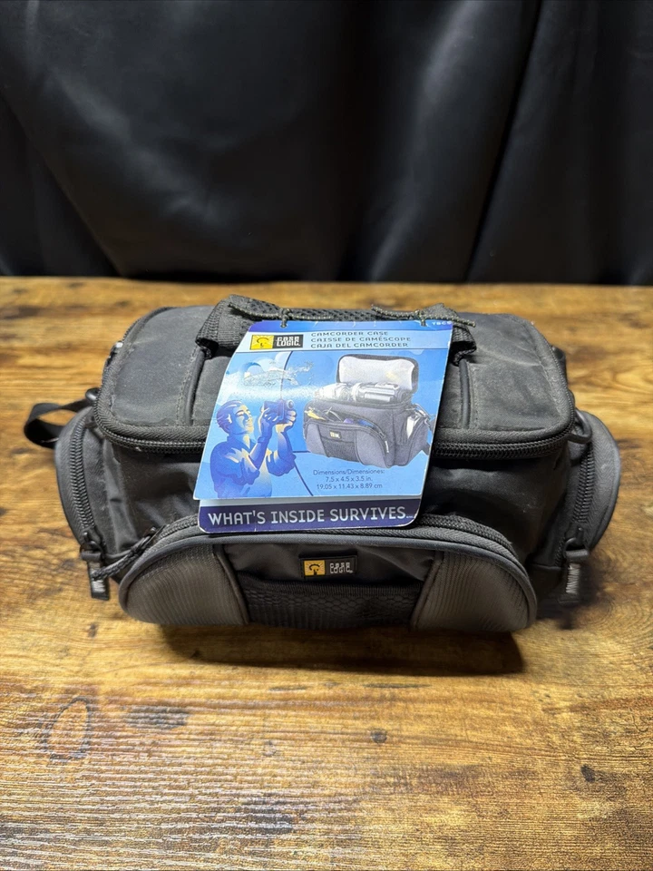 Estuche mediano para cámara/videocámara Case Logic TBC5, negro con interior azul Foto 1 de 4