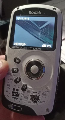 Kodak Play Sport ZX3 Video Camera HD 5MP EIS two batteries Charger 32GB SD card - Image 1 of 3