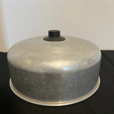 "Cubierta de plato de comida para pasteles de aluminio de 10"" vintage de 1930 mango redondo negro" Foto 1 de 4