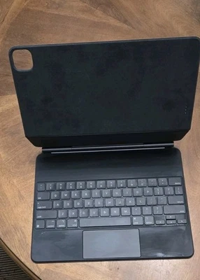 Apple Smart Keyboard Folio For 12.9" iPad Pro 3rd/4th/5th/6thGen Black Excellent - Image 1 of 3