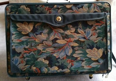 VINTAGE BEAUTIFUL  2 PIECE TRAVEL LUGGAGE SET/ DVF/ Diane von Furstenberg  - Image 1 of 4