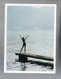 CHANEL BOUTIQUE 1994-95 COLLECTION CROISIERE , oversize postcard,MODEL ON PONTOO - Picture 1 of 1