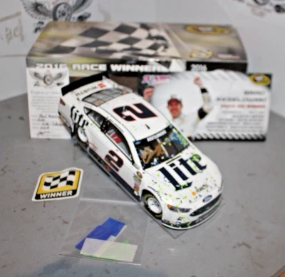 Brad Keselowski Miller Talladega 2016 victoria 1/24 acción NASCAR diecast autografiado Foto 1 de 2
