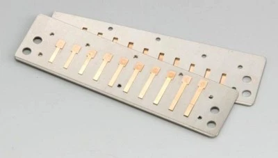 PLACAS DE REPUESTO ORIGINALES SUZUKI PROMASTER ARMÓNICA - distribuidor autorizado de Estados Unidos Foto 1 de 2