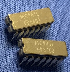 MC941L MOTOROLA 941L 14-PIN CERDIP VINTAGE 1984 VERY RARE LAST ONES QTY-1 - Picture 1 of 1