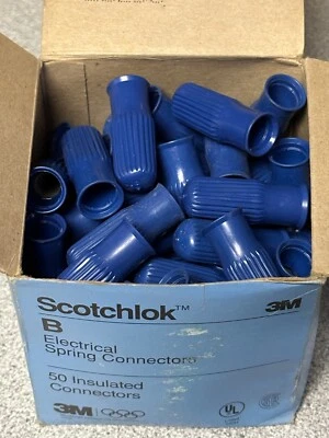 NEW Box of 50 3M Scotchlok B Electrical Spring Connectors, Blue, Insulated - Image 1 of 3