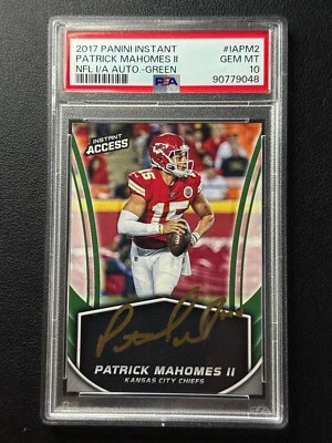 PATRICK MAHOMES II PSA 10 2017 PANINI INSTANT NFL ACCESS ROOKIE GREEN AUTO 10/10 - Image 1 of 2