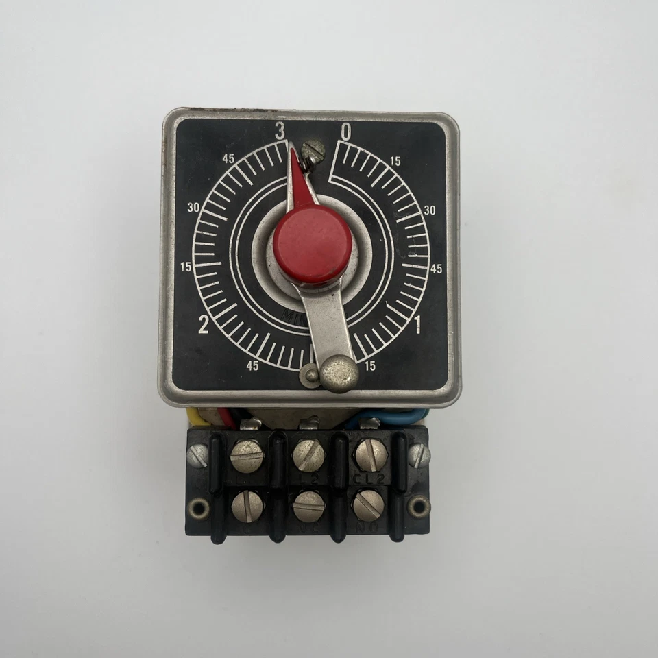 Singer Industrial Timer Corporation TDAB 15s 115v 60 cycles 25 watts UNTESTED - Image 1 of 4