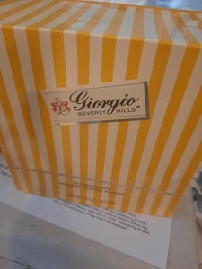 New in Box Giorgio Beverly Hills Extraordinary Perfumed Dusting Powder 5 oz 142g - Picture 1 of 5