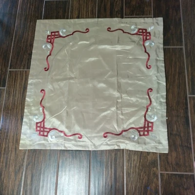 Martha Stewart 欧式枕头套 大号 28x28 方形 米色 枕套 刺绣 — 第 1/4 张图片