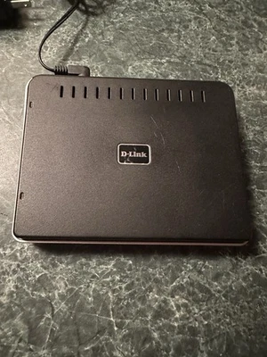 D-Link DIR-601 Wired/ Wireless Internet Router 5 Ports Pre-Owned FAST SHIP - Image 1 of 4