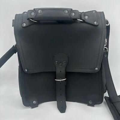 Bandolera de hombro de cuero cuadrada Saddleback negra Foto 1 de 4